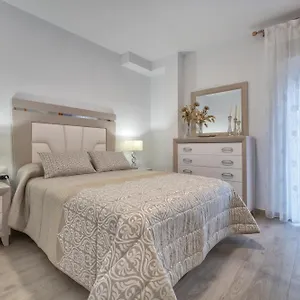 Apto Vallellano Junto Al Casco Historico & Parking Incluido Appartement
